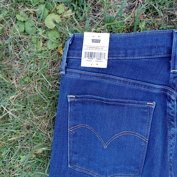 311 shaping skinny Levi's - Picture 6 of 6